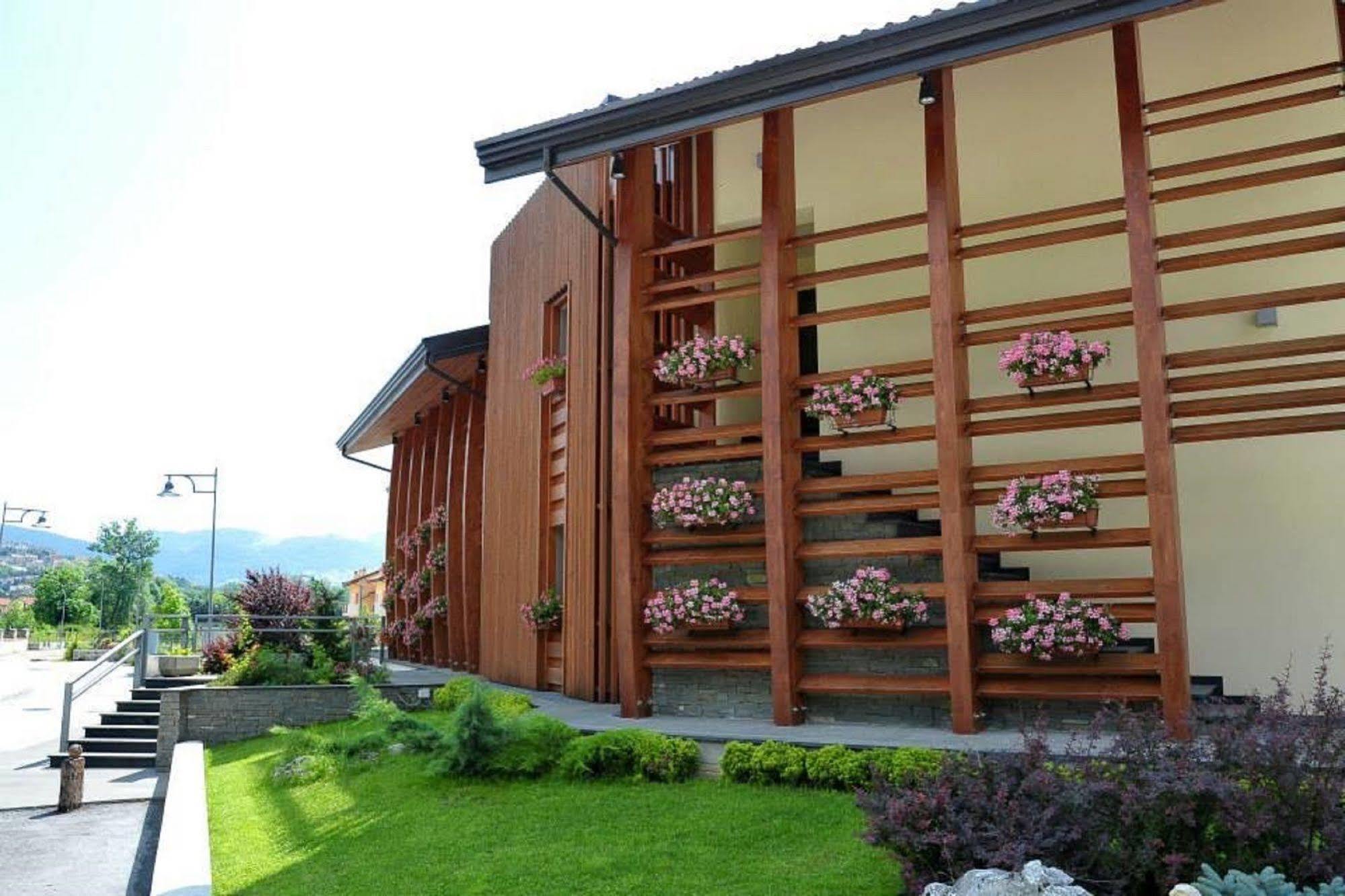 Hotel Natura Castel Di Sangro Dış mekan fotoğraf